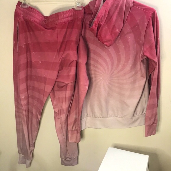 ✨🆕BNWOT Katya Drag Queen Sweatshirt & Jogger Set!❤️ - Picture 7 of 7